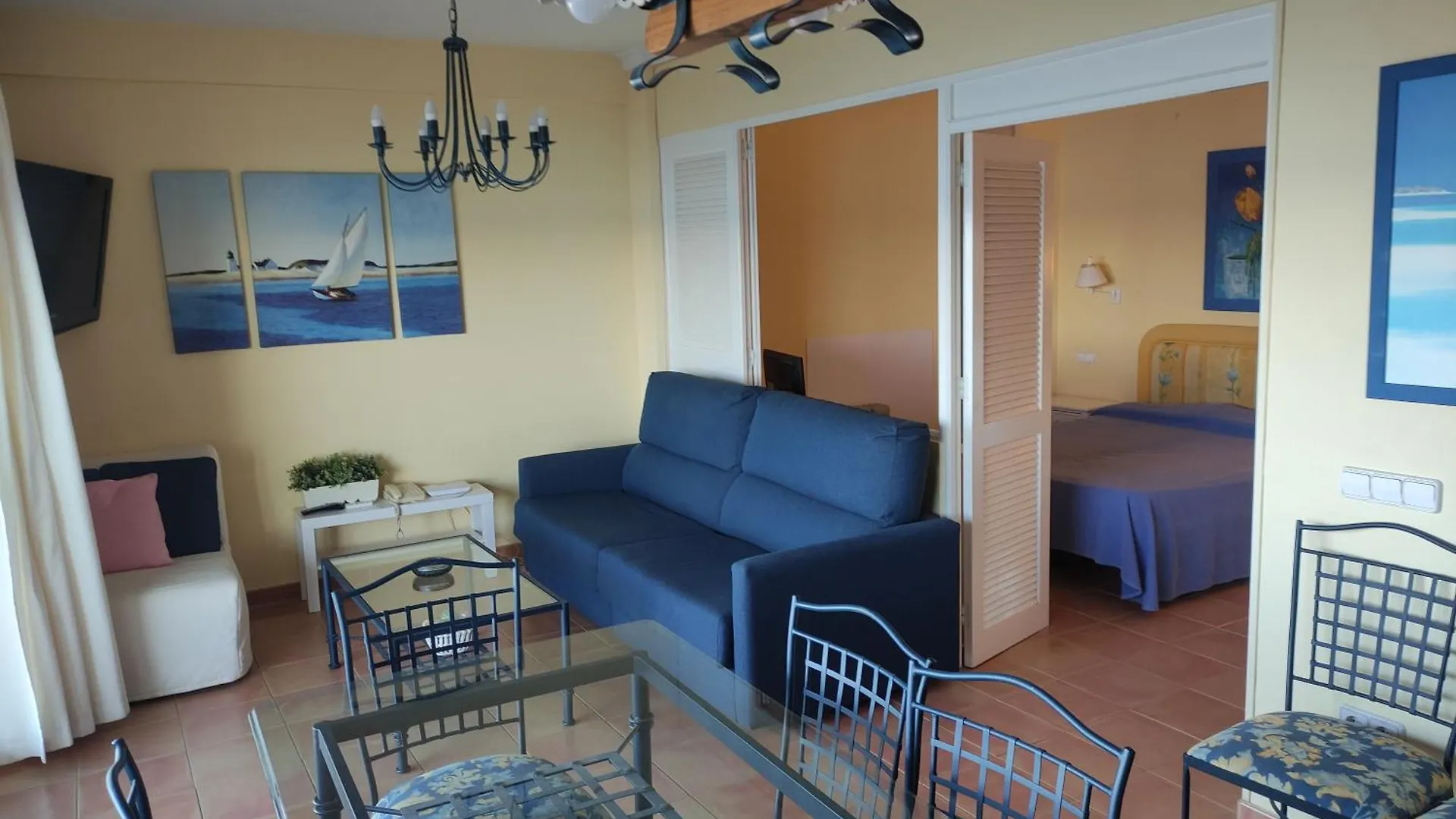 Apartment In Marbella First Line Beach Apto. 12-6 Espanha